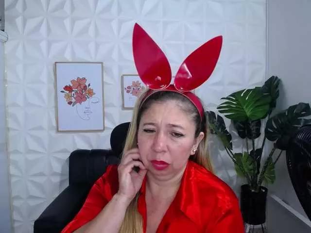 Valentina-mature on BongaCams 