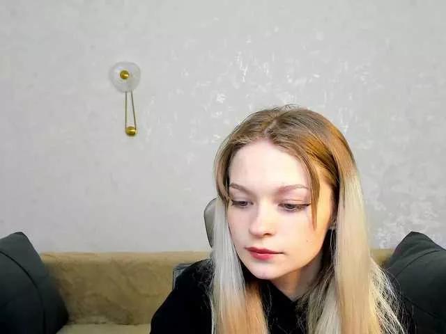 vialeta-baby on BongaCams 