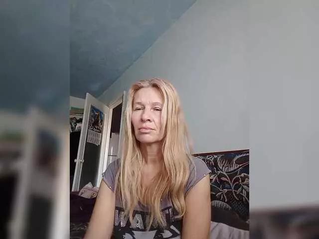 victoria71 on BongaCams 