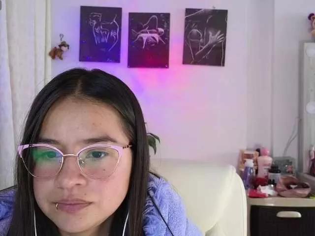 VioletaGi on BongaCams 