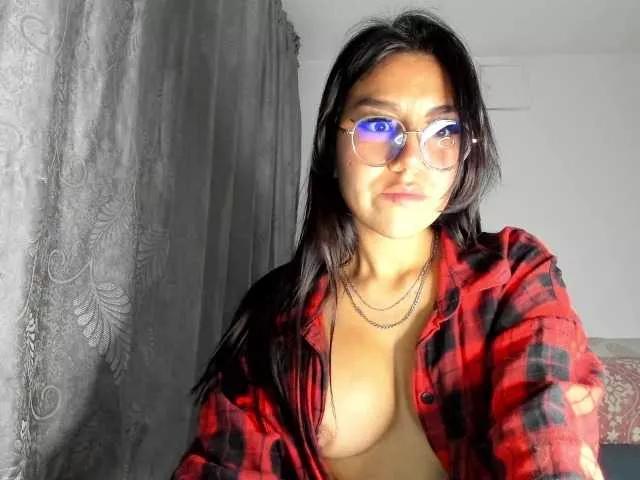 Violetbunny on BongaCams 