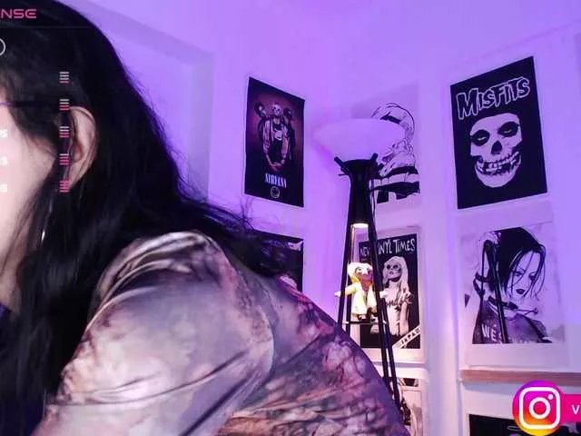 Freechat Violetlane on BongaCams