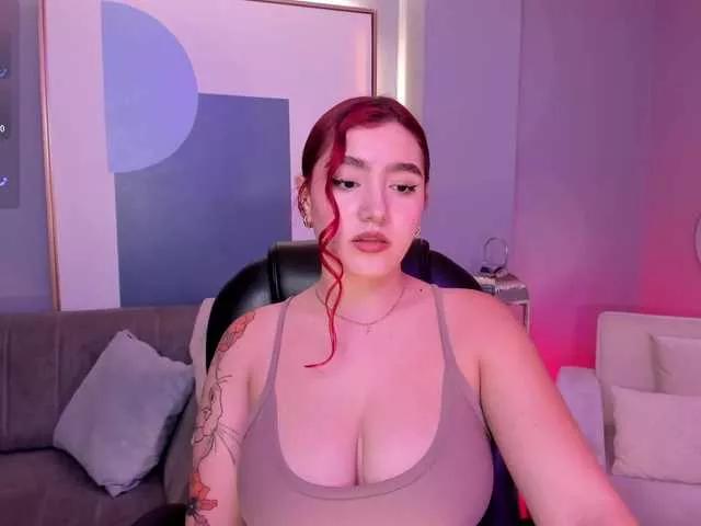 ViolettCastel on BongaCams 