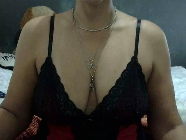 volupmilf on BongaCams 