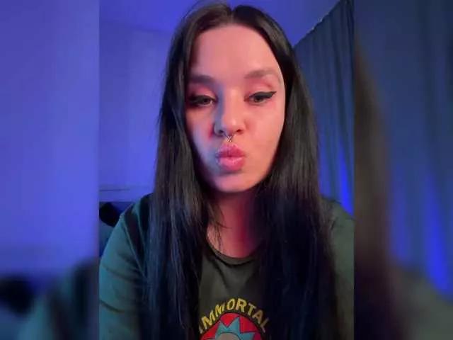 WhoreMira on BongaCams 