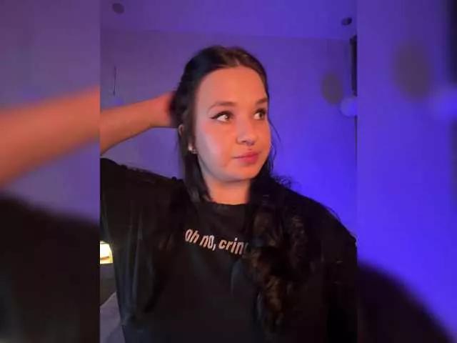 WhoreMira on BongaCams 