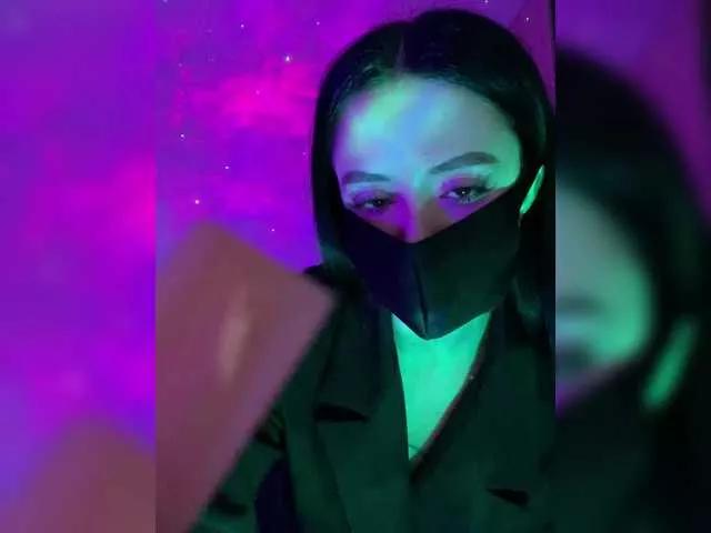 Yesiiia16 on BongaCams 