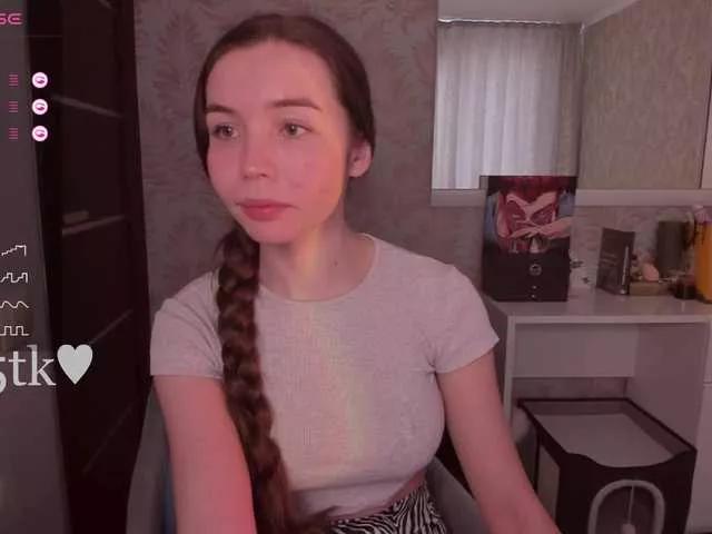 YonaBones on BongaCams 