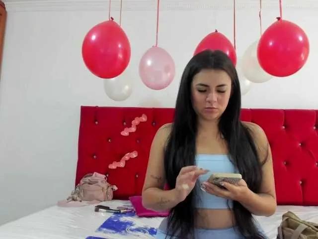 youlittle-perverts on BongaCams 