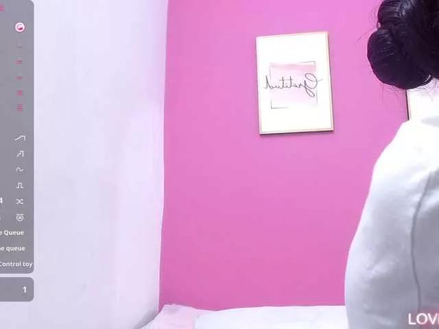 yourcuteneighbourr on BongaCams 