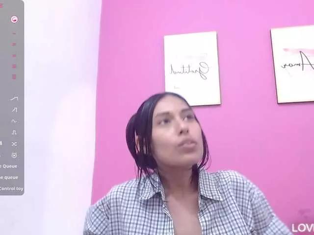 yourcuteneighbourr on BongaCams 