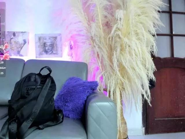 yunna-arab on BongaCams 