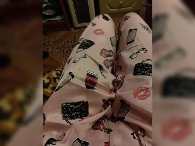 ZaraSss on BongaCams 