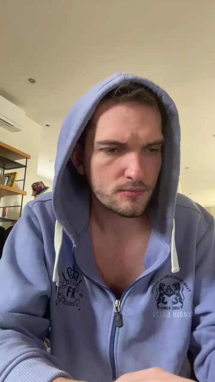 2b0yB0y on Cam4 