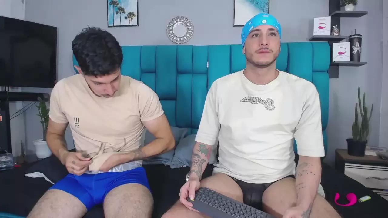 ADAM_HYUGA on Cam4 