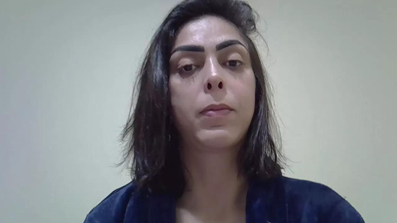 adrianamattos2 on Cam4 