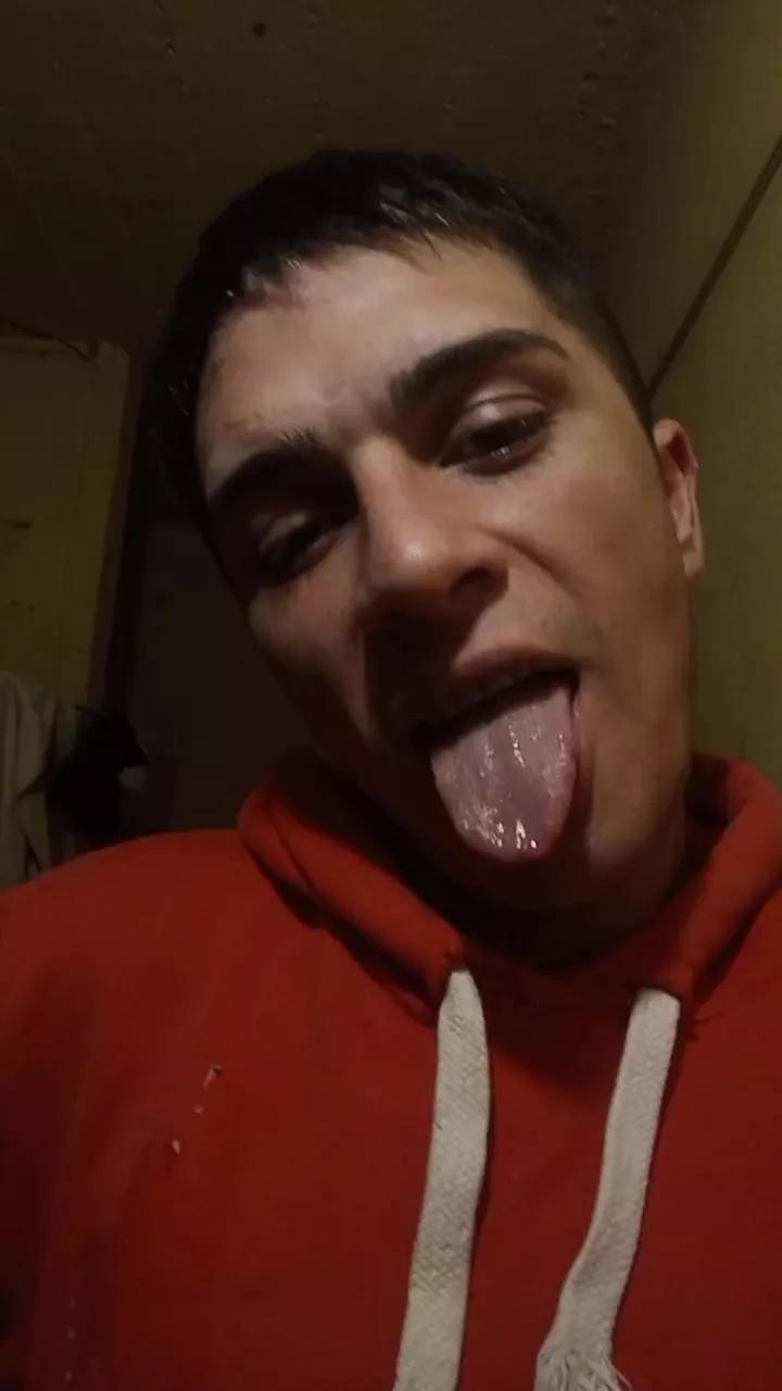 agustin512 on Cam4 
