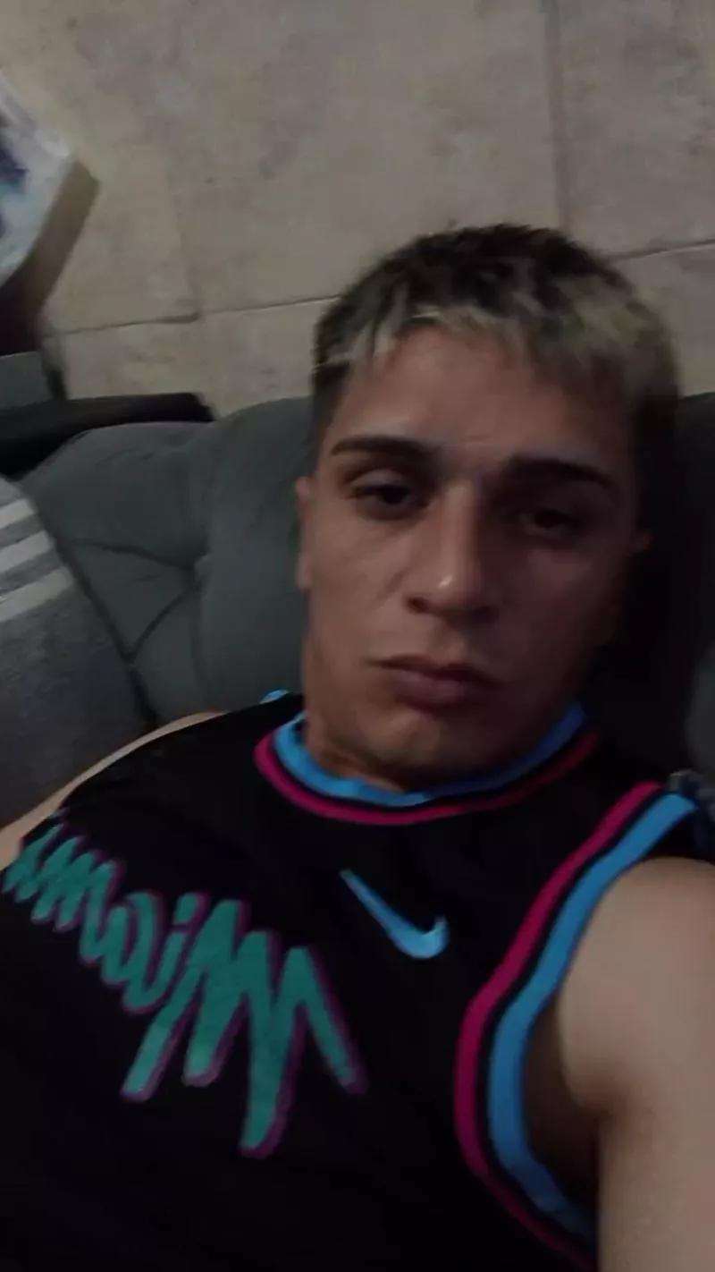 agustin512 on Cam4 