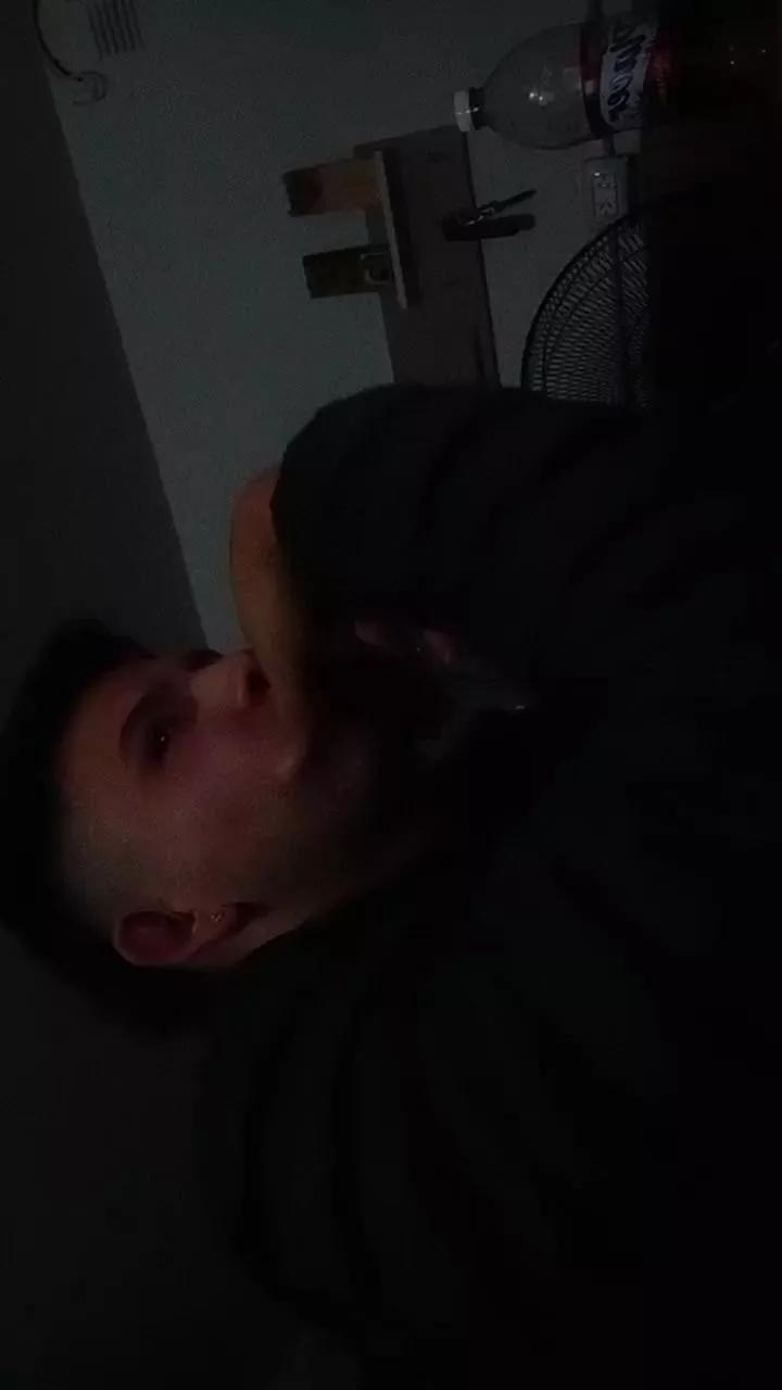 Agustinnn287 on Cam4 