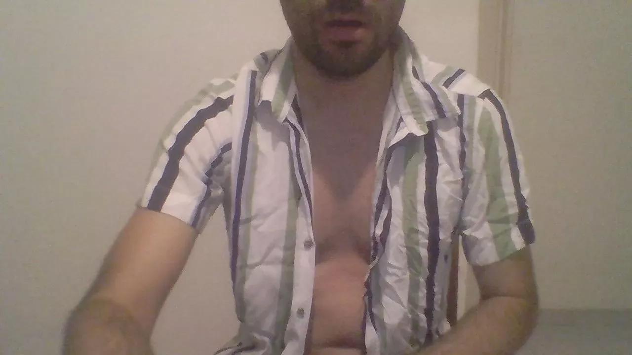 ahquepajeroo on Cam4 