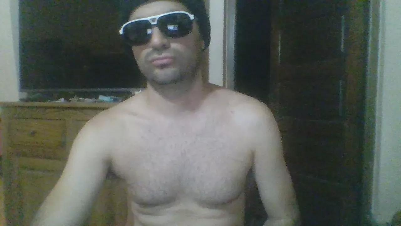 ahquepajeroo on Cam4 