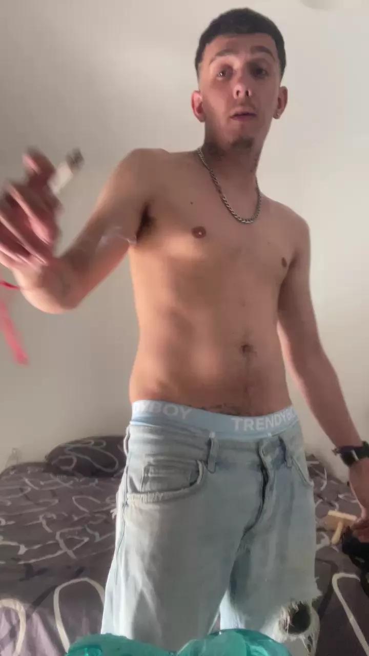 AlanYJoni on Cam4 