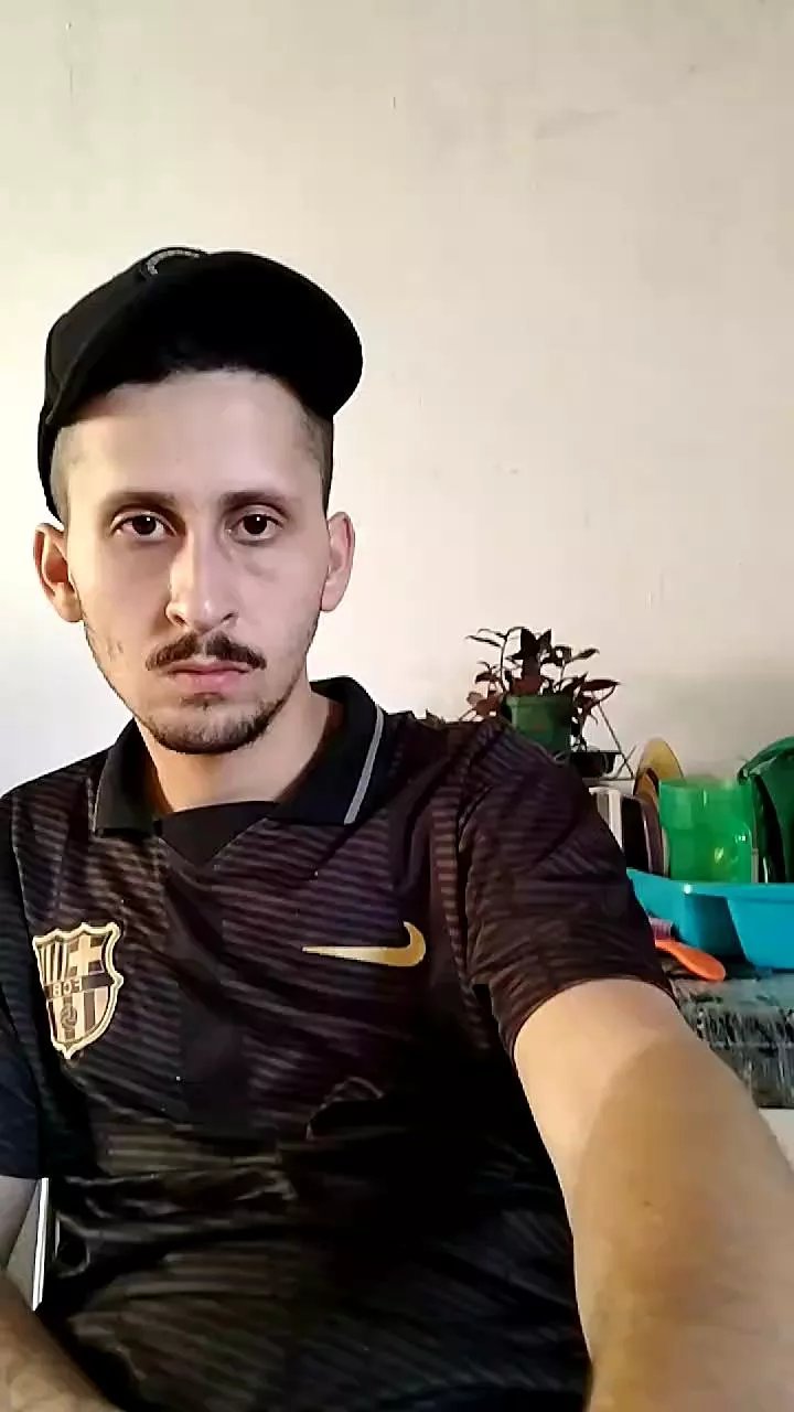 Offline Alemaoroludo2 on Cam4