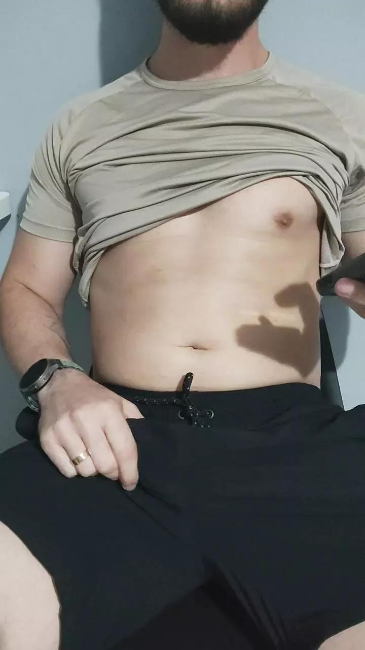alerrandroo1 on Cam4 