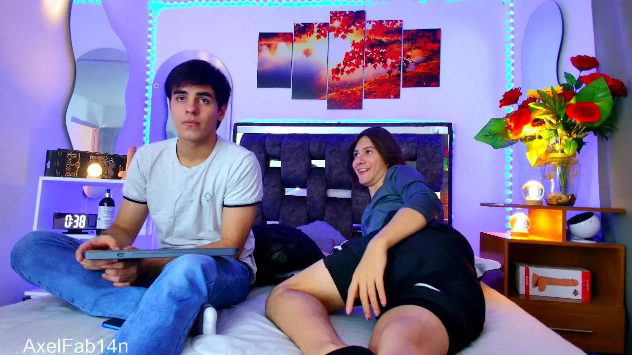Alex_and_Fabi21 on Cam4 