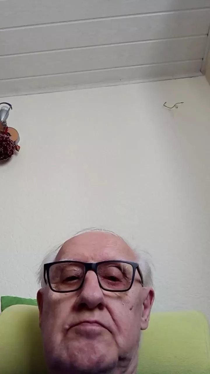 Offline alterwixerxxx on Cam4