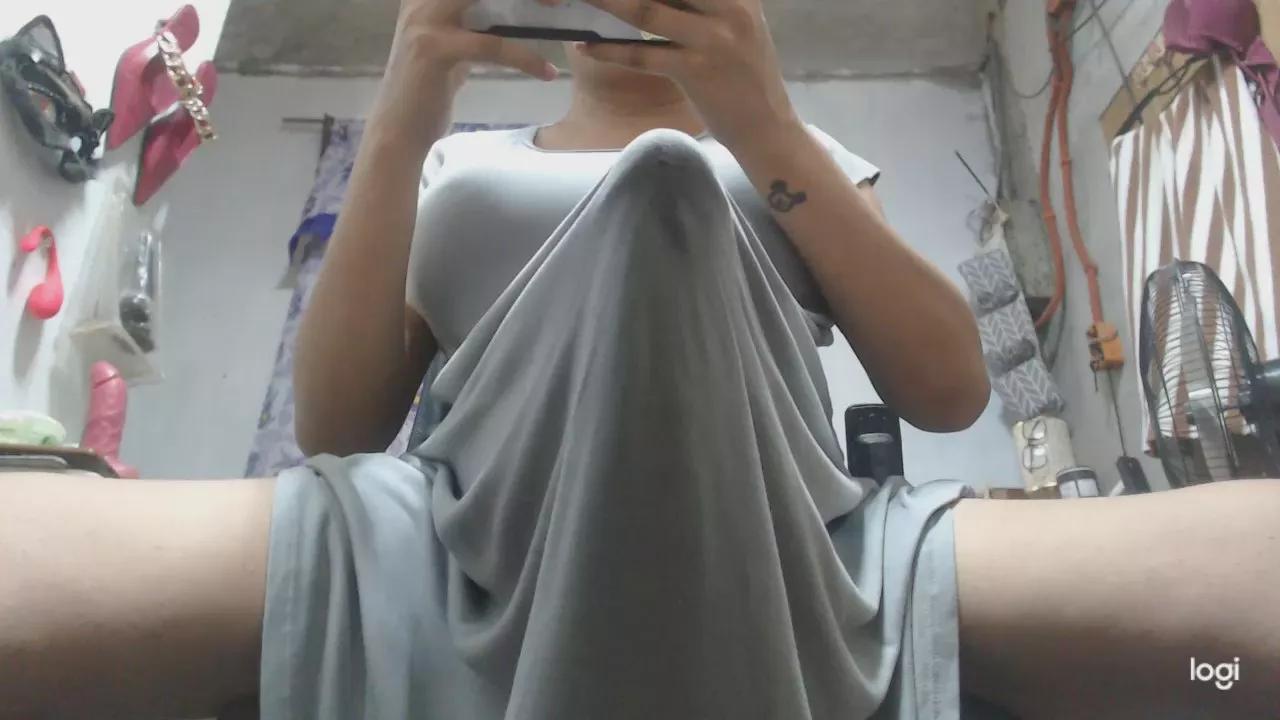 ALWAYScummingTS on Cam4 