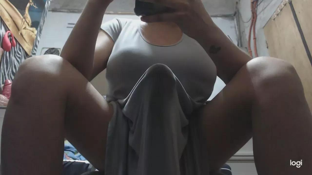ALWAYScummingTS on Cam4 