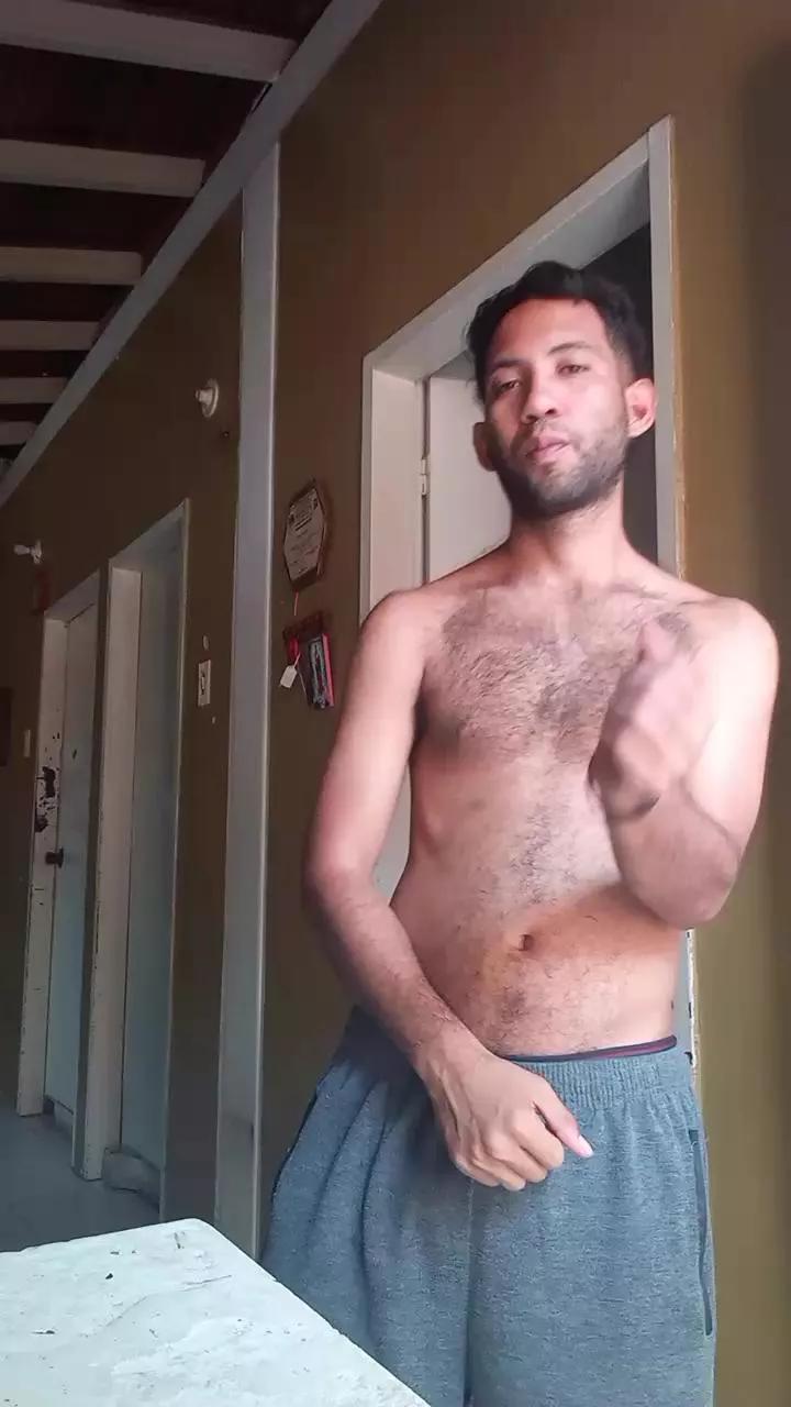 aly_pig_hot on Cam4 