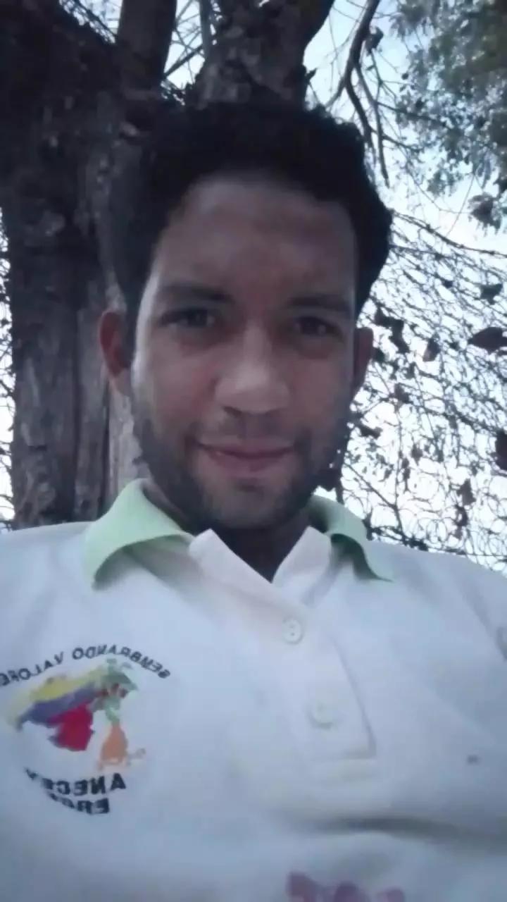 aly_pig_hot on Cam4 