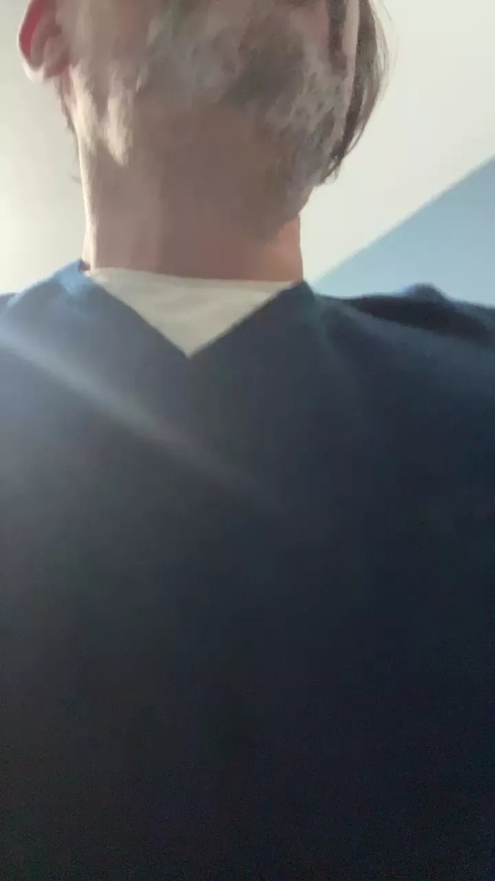 Offline Anders19cm on Cam4