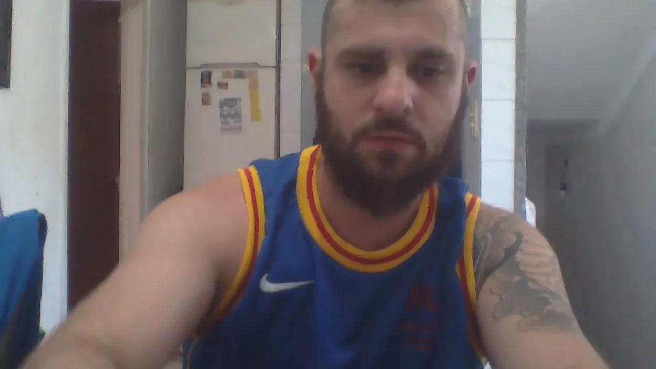 andrres_alm on Cam4 