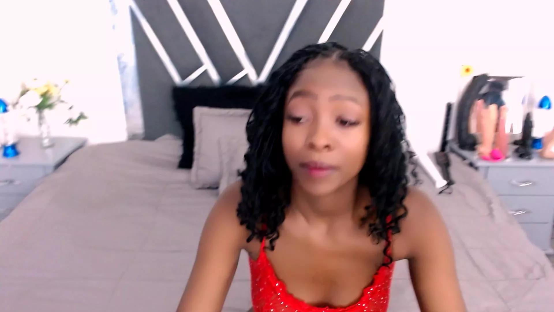 angeline_jean on Cam4 