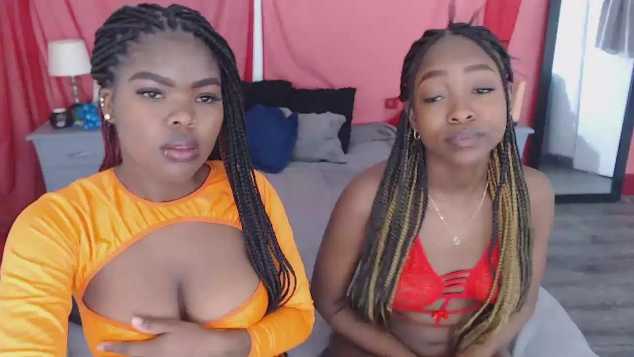 angeline_jean on Cam4 