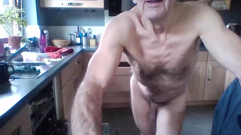 apijo54 on Cam4 