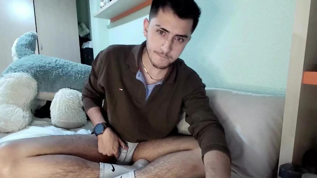 apoloramos on Cam4 