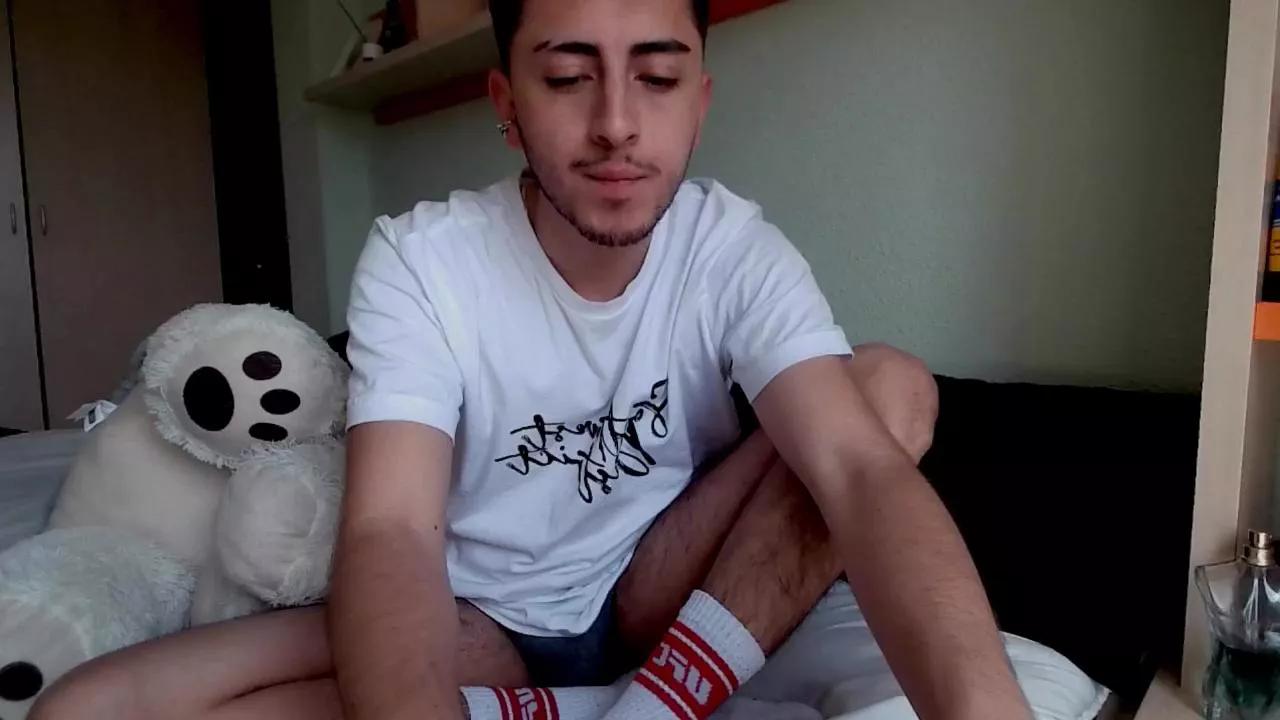 apoloramos on Cam4 