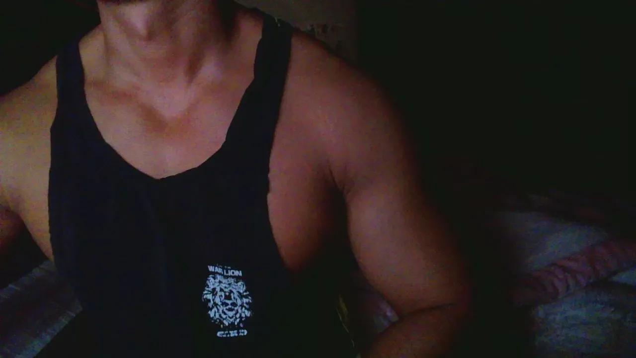 asiayoung on Cam4 