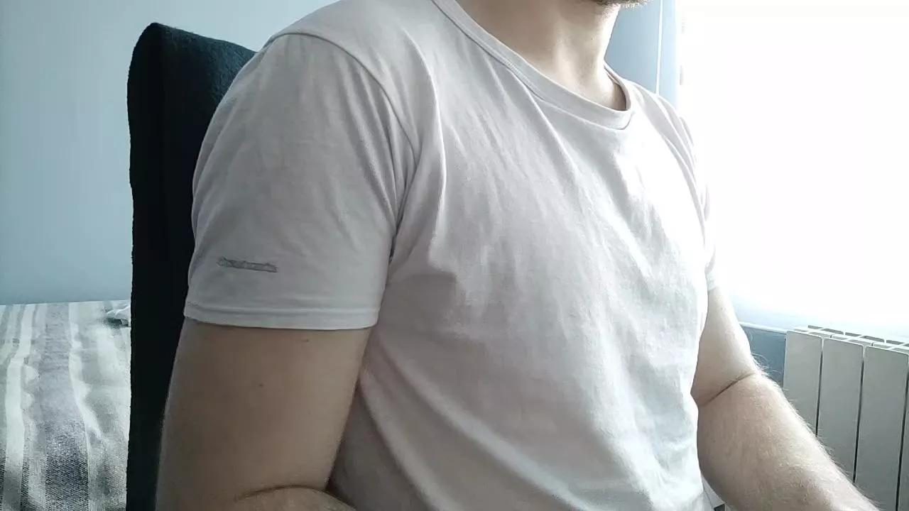 asieko5n on Cam4 