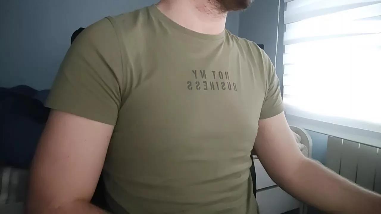 asieko5n on Cam4 
