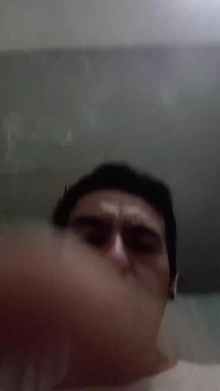 Offline atoooobt on Cam4