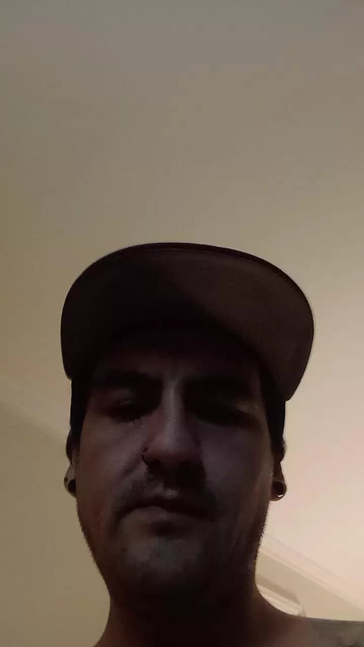 Offline atoooobt on Cam4