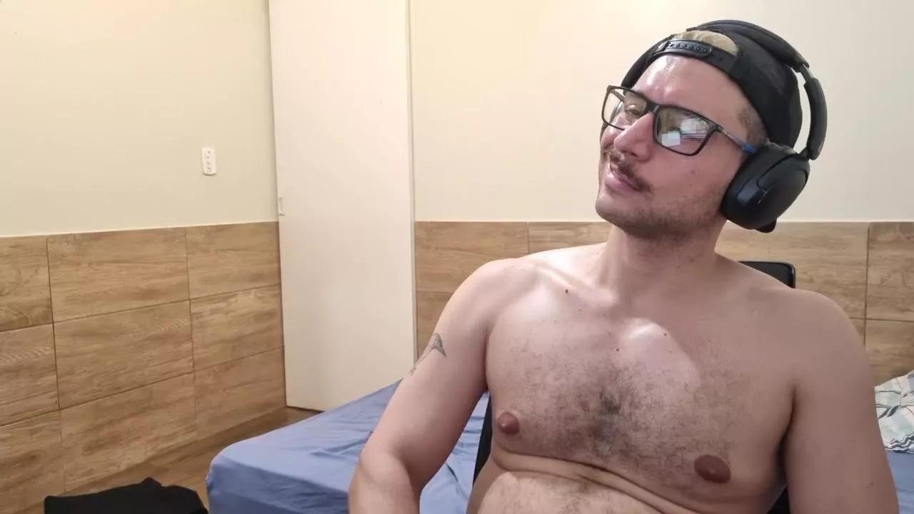 AutisticDom on Cam4 