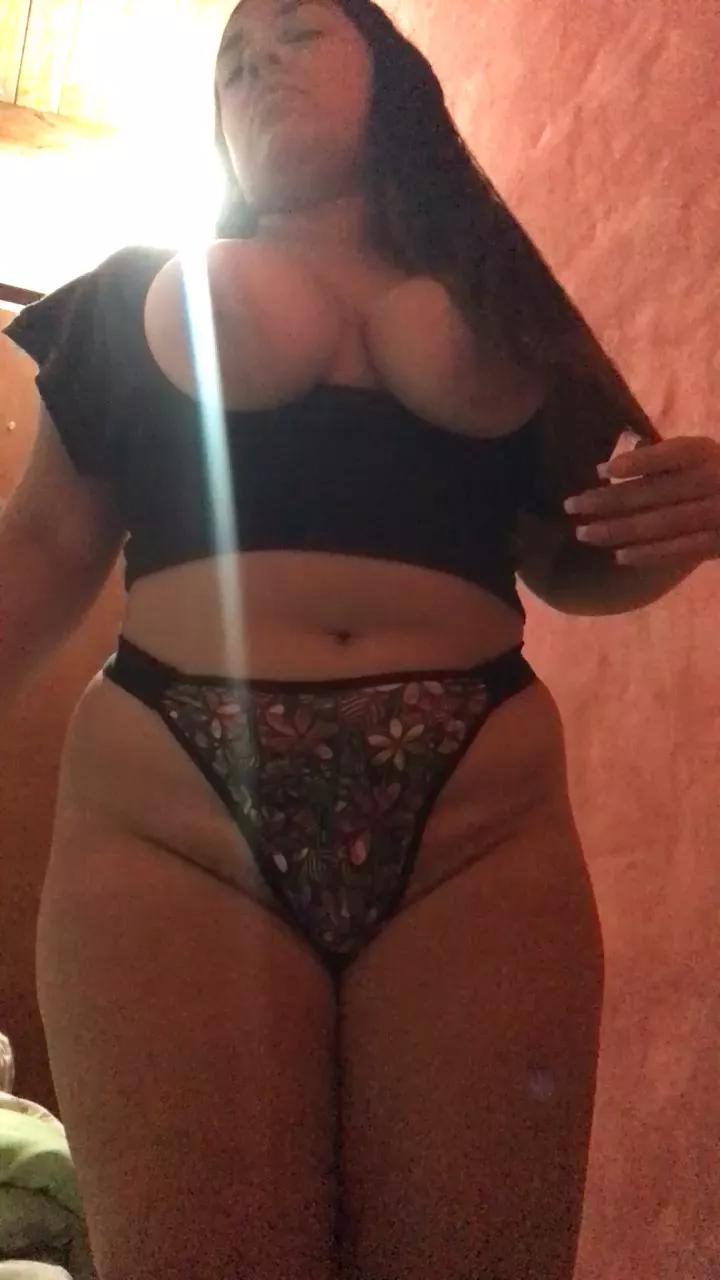 aylu_hot on Cam4 