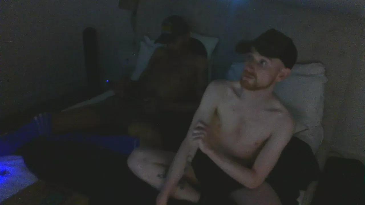 AzzaLuxe on Cam4 