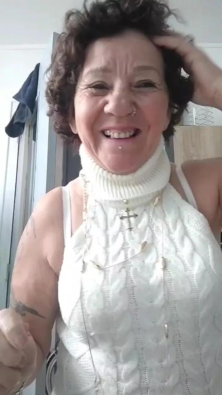 Babylove54 on Cam4 